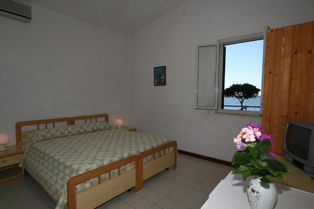 Hotel Club Poseidon Сталетти Номер фото